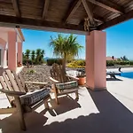 Mujeira Villa